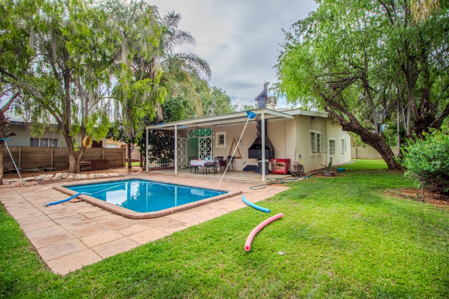 4 Bedroom Property for Sale in Middelpos Northern Cape